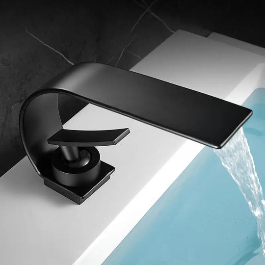 Modern Luxury Curved Faucet
