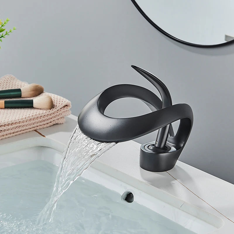 Luxury Stylish Oval Bathroom Basin Mixer Faucet