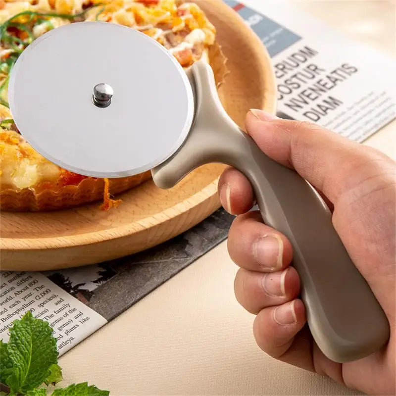 Eazy Breezy Pizza Cutter