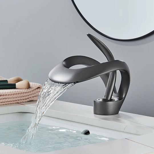 Luxury Stylish Oval Bathroom Basin Mixer Faucet